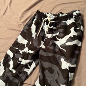 Fashion Nova Camo Sweatpants